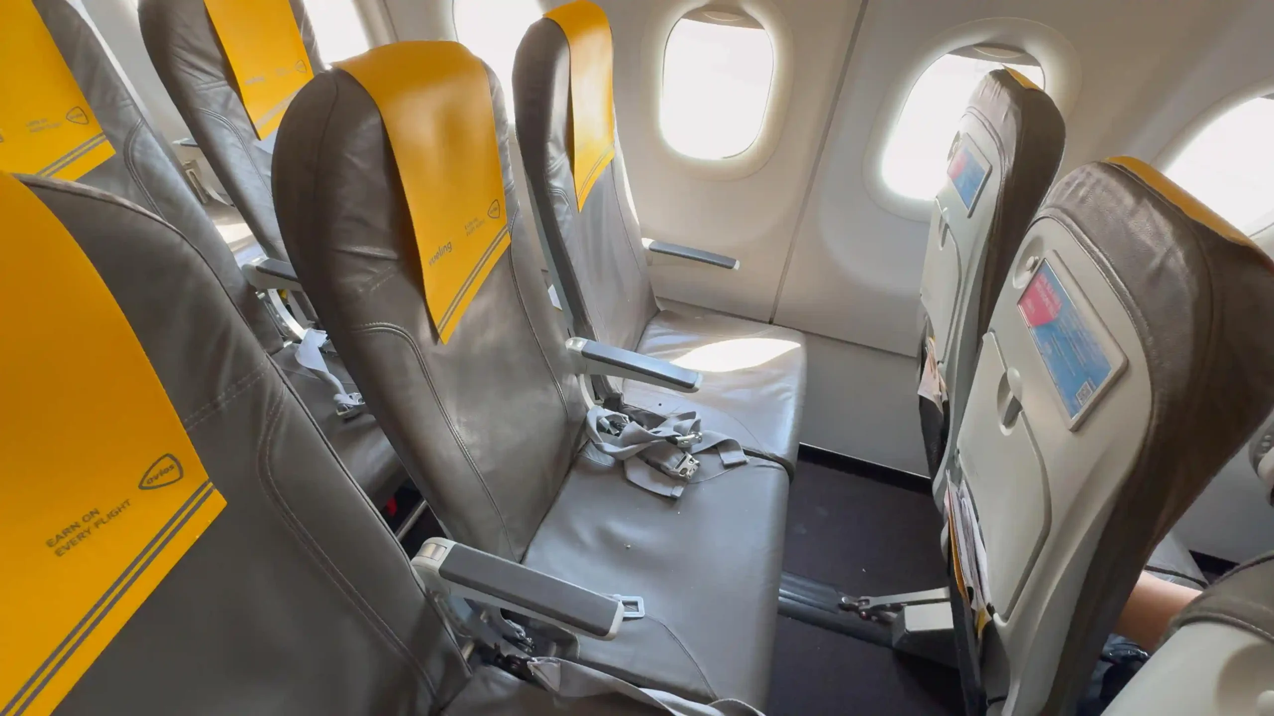 Vueling A321 Seat